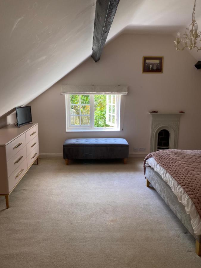 Bed and Breakfast Heathcote House Milborne Saint Andrew Exterior foto